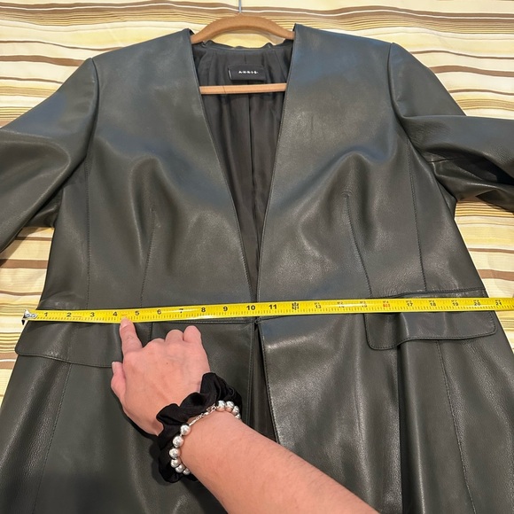 Akris blazer - Picture 9 of 11